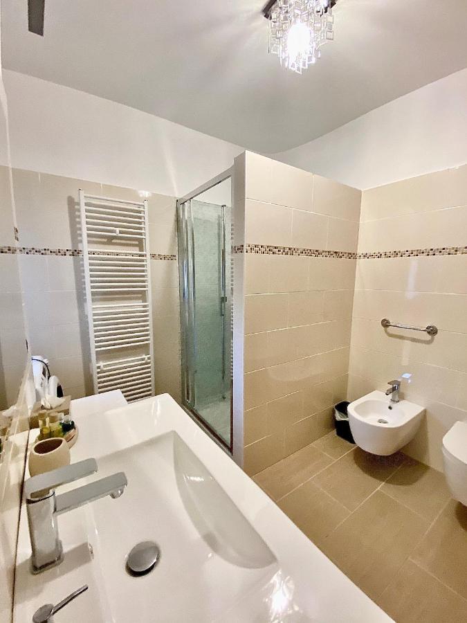 Dream Apartment Тосколано-Мадерно Екстер'єр фото